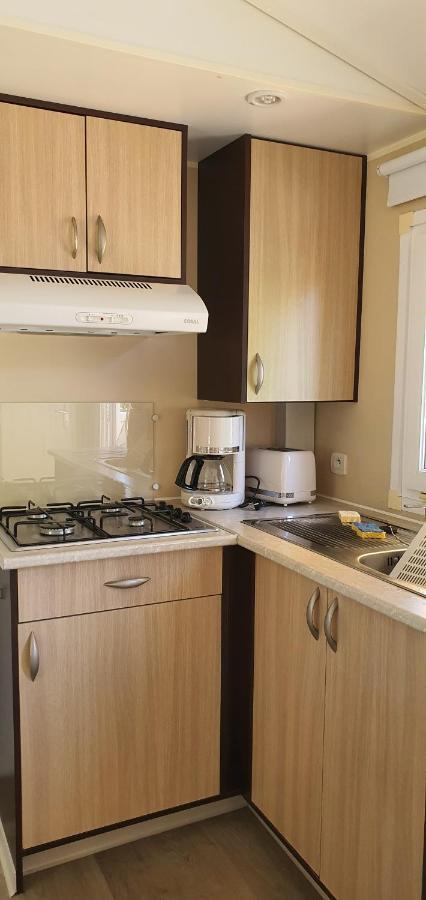 Mobil Home Climatise 6 Personnes La Roque-d'Antheron Εξωτερικό φωτογραφία