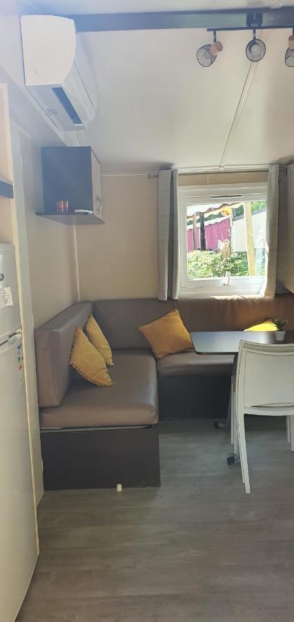 Mobil Home Climatise 6 Personnes La Roque-d'Antheron Εξωτερικό φωτογραφία